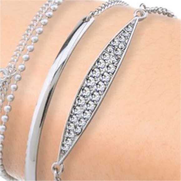 New Fingerhut Silver-Tone & Crystal Elsa Stackable Bracelet Set - Picture 1 of 7